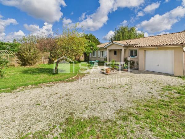 Trés belle maison de plain-pied avec quatre chambres