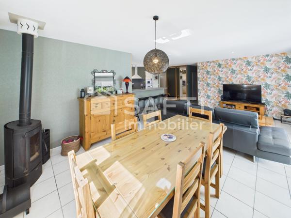 Trés belle maison de plain-pied avec quatre chambres