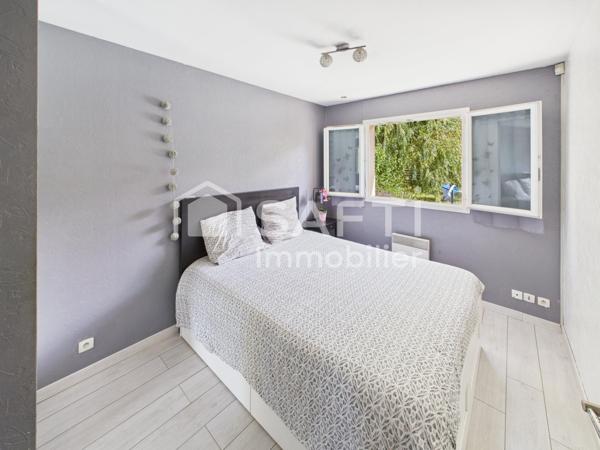 Trés belle maison de plain-pied avec quatre chambres