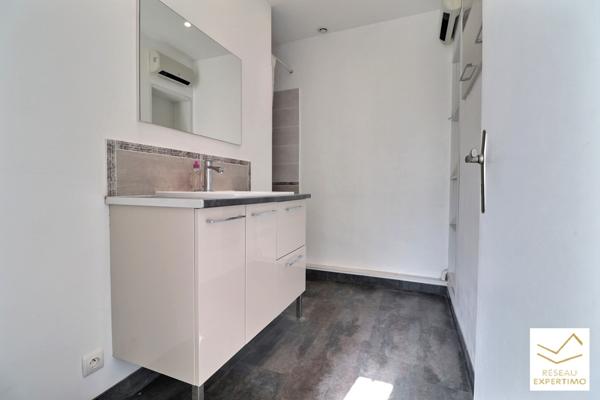 Le logis neuf (13190) MAISON T2 RENOVEE AVEC TERRASSE ET PLACE DE PARKING SANS CHARGES