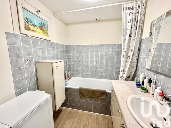 Maison de ville 3 pièces de 91 m² à Saint-Gaultier (36800)