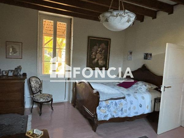 À vendre Maison 10 pièces 290 m² - Bourran 47320