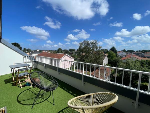 Appartement terrasse Saint Sebastien Sur Loire centre-bourg 2 pièce(s) 51.4 m²m2 - Dernier étage
