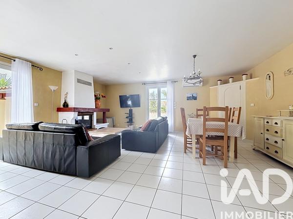 Maison à vendre 5 pièces 106 m² Sauvian