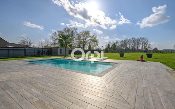 Maison à vendre    6 pièces • 232 m2 Lille