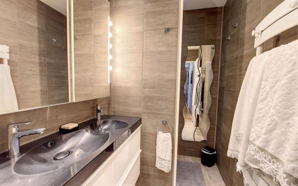 Maison à vendre    8 pièces • 196 m2 Ozoir-la-Ferrière