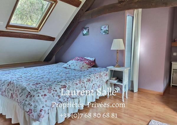 QUESTEMBERT  (56230) - Moulin et Maison de caractère 220 m²