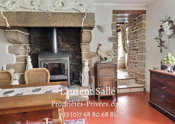 QUESTEMBERT  (56230) - Moulin et Maison de caractère 220 m²