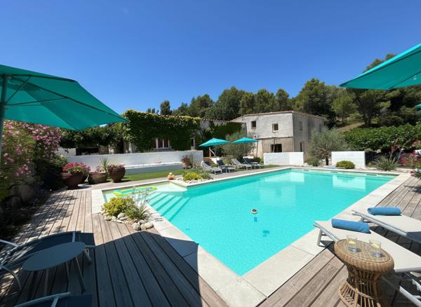 Domaine à CARCASSONNE avec piscine, gîte et chambres d'hôtes