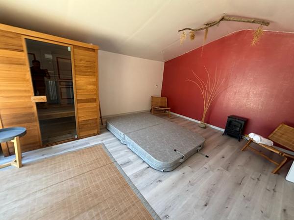 Domaine à CARCASSONNE avec piscine, gîte et chambres d'hôtes