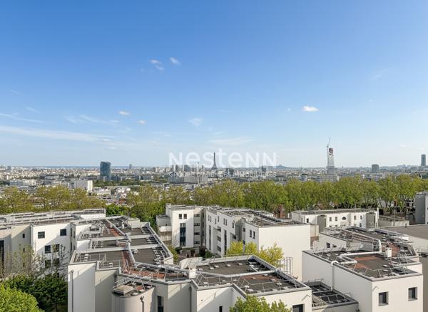 ISSY LES MOULINEAUX - FORT D'ISSY - Vente appartement 2 pièces avec balcon et vue dégagée sur Paris et la Tour Eiffel