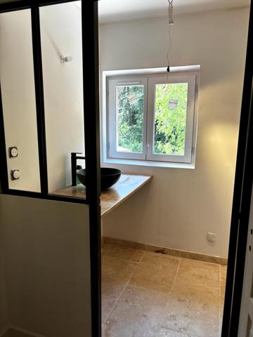 Maison de village - Trois chambres entièrement rénovée