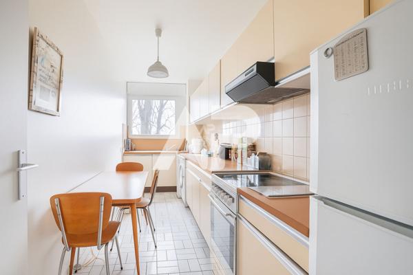 SEVRES RIVE GAUCHE - APPARTEMENT 3 PIECES €370 000 ** - Référence 472-S