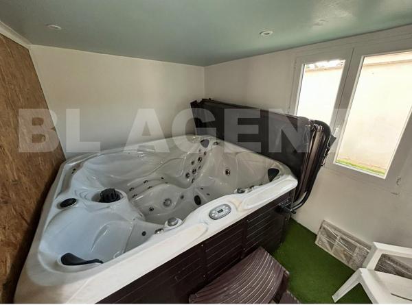 PAVILLON PROCHE CENTRE VILLE 