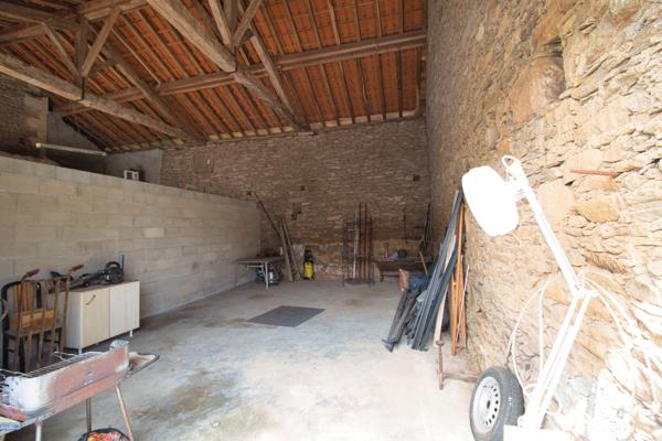 Maison à vendre à Terres-de-Haute-Charente (16270) - Charente