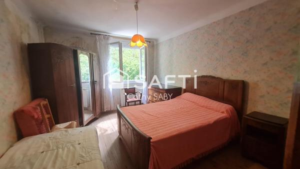 Vends lot de 2 maisons à Cransac les Thermes - Opportunité unique d'investissement