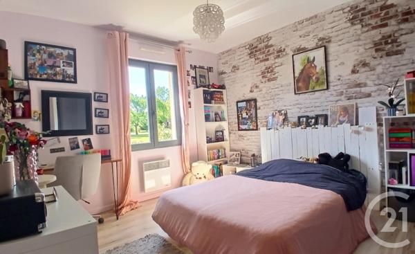 Maison à vendre  6 pièces - 132 m 2   CREON  - 33