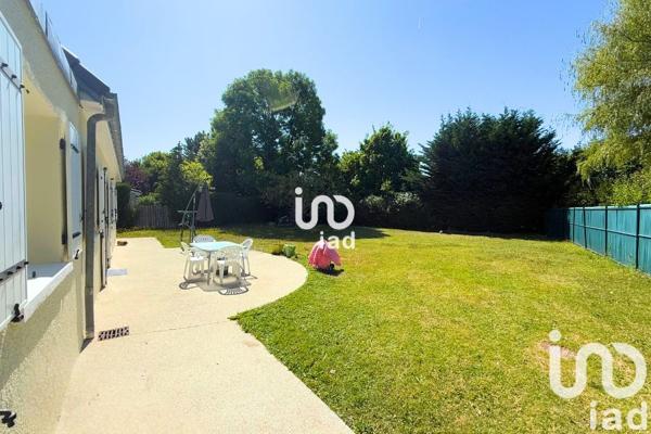 Maison à vendre 6 pièces 120 m² Le Mesnil-Saint-Denis