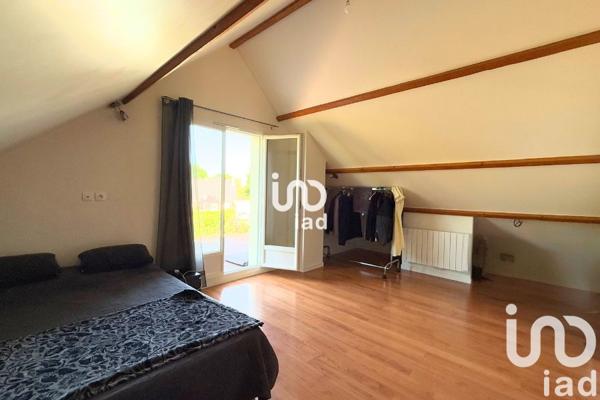 Maison à vendre 6 pièces 120 m² Le Mesnil-Saint-Denis