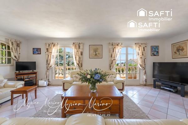 Villa 6 pièces vue mer à Saint-Aygulf – Piscine, terrasse et garage