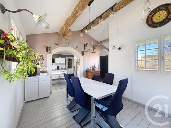 Maison à vendre  7 pièces - 181,15 m2 ARLES - 13