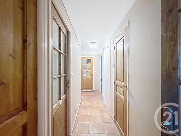 Maison à vendre  7 pièces - 181,15 m2 ARLES - 13