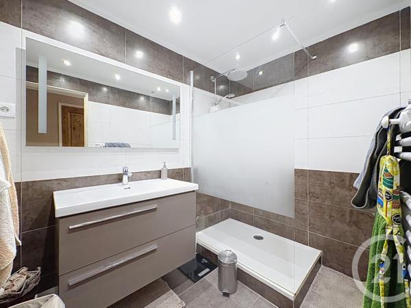 Maison à vendre  7 pièces - 181,15 m2 ARLES - 13