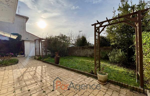 PROXIMITE CENTRE-VILLE MAISON 3 CHAMBRES GARAGE