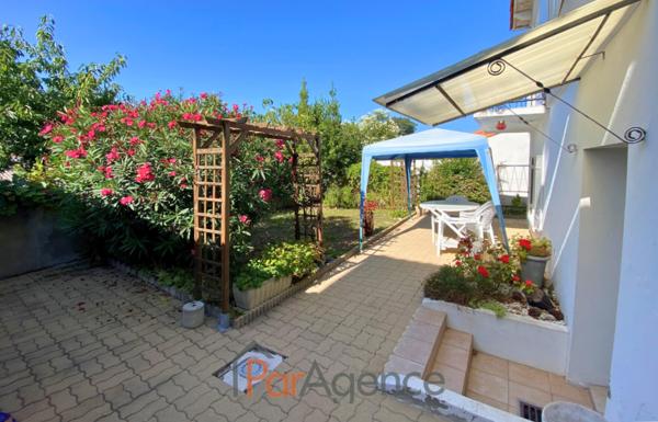 PROXIMITE CENTRE-VILLE MAISON 3 CHAMBRES GARAGE