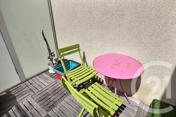 Appartement F2 à vendre  2 pièces - 33,98 m 2   TALENCE  - 33