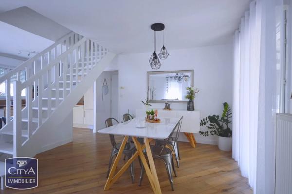 Maison à vendre 5 pièces 101m² Cholet (49300)
