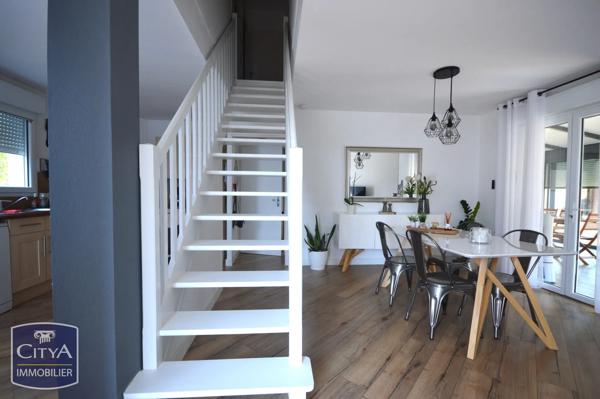 Maison à vendre 5 pièces 101m² Cholet (49300)