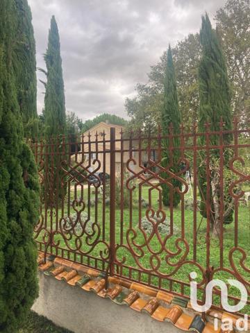 Mas 7 pièces de 271 m² à Pernes-les-Fontaines (84210)