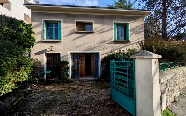 Maison à vendre    4 pièces •  Montpellier