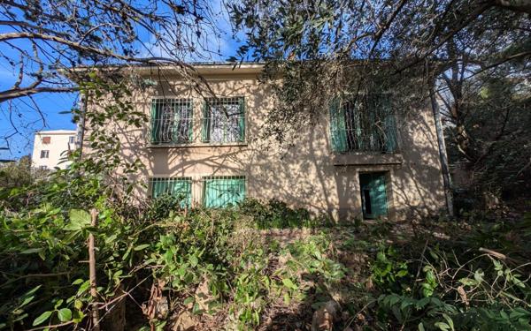 Maison à vendre    4 pièces •  Montpellier