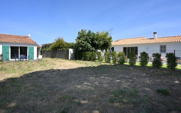 Maison à vendre    2 pièces •  Ars-en-Ré