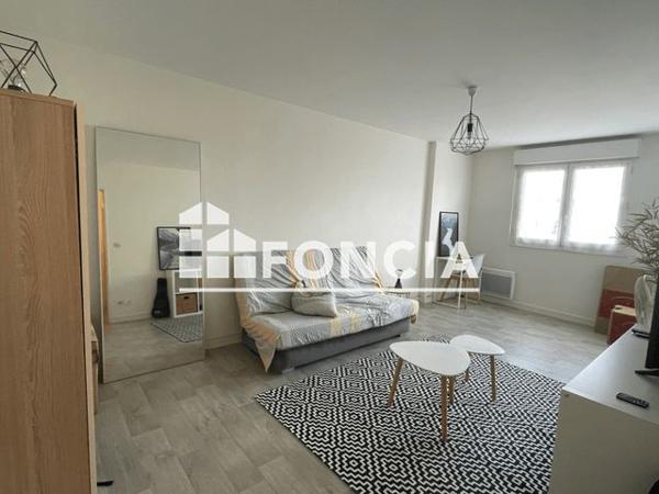 Location Studio 31.6 m² - 56 BIS RUE DU BALLON St Jean Le Blanc 45650