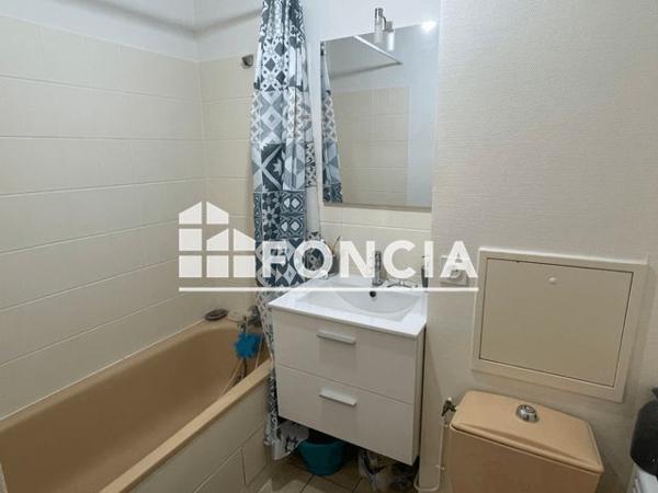 Location Studio 31.6 m² - 56 BIS RUE DU BALLON St Jean Le Blanc 45650