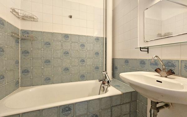 Appartement à vendre    3 pièces • 39,91 m2 Vanves