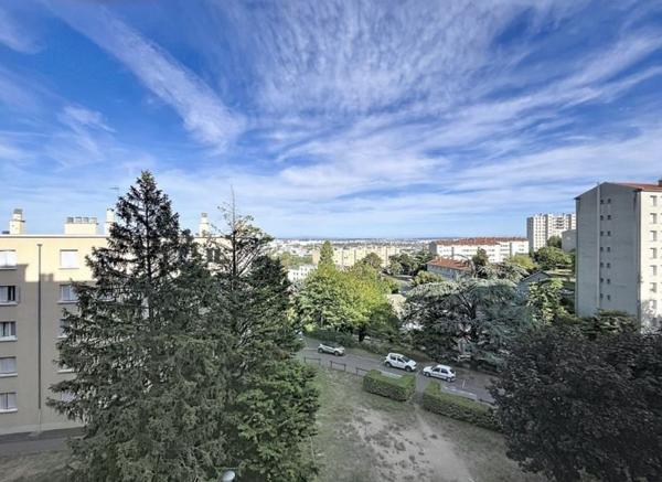 Appartement à vendre 182 000 € La Mulatière 3 p 63 m² DPE D