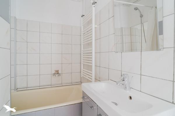 Appartement à vendre 182 000 € La Mulatière 3 p 63 m² DPE D