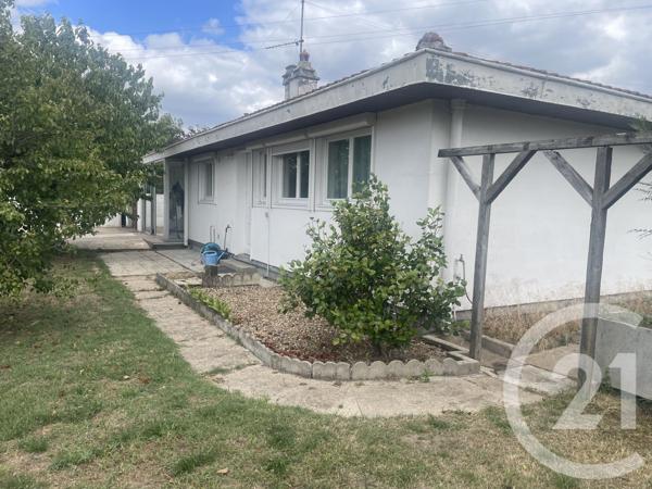 Maison à vendre  3 pièces - 102,33 m 2   DANGE ST ROMAIN  - 86
