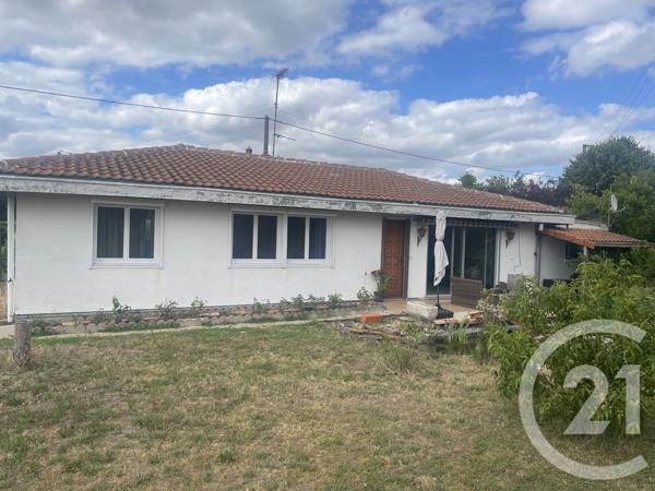Maison à vendre  3 pièces - 102,33 m 2   DANGE ST ROMAIN  - 86