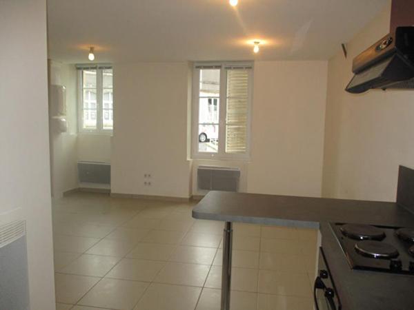 Appartement Neuville Aux Bois 2 pièce(s) 32.65 m2