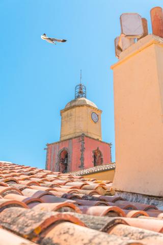 MAGNIFIQUE APPARTEMENT AVEC TERRASSE _ PORT DE SAINT-TROPEZ