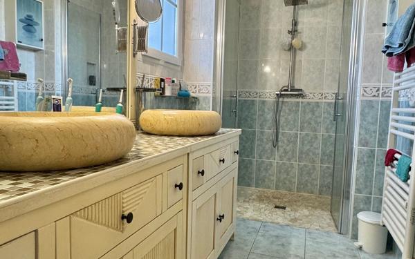 Maison à vendre    4 pièces •  Saint-Georges-d'Oléron