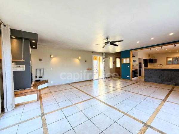 Villa Moderne de 211m² avec piscine et garage