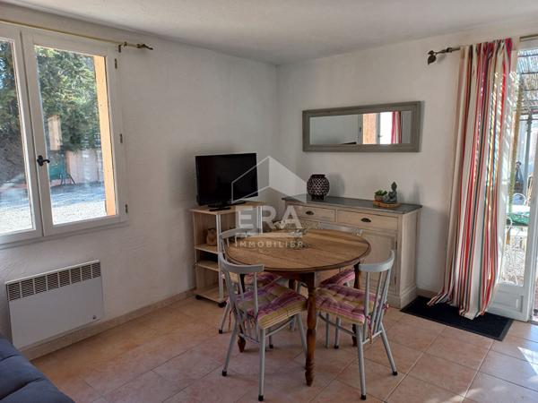 A VENDRE 83470 SAINT MAXIMIN LA SAINTE BAUME MAISON DE CAMPAGNE TYPE 6 DE 240M2 SUR 3932 M2 DE TERRAIN PISCINE DEUX APPARTEMENTS