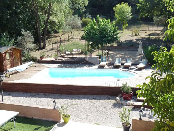 A VENDRE 83470 SAINT MAXIMIN LA SAINTE BAUME MAISON DE CAMPAGNE TYPE 6 DE 240M2 SUR 3932 M2 DE TERRAIN PISCINE DEUX APPARTEMENTS