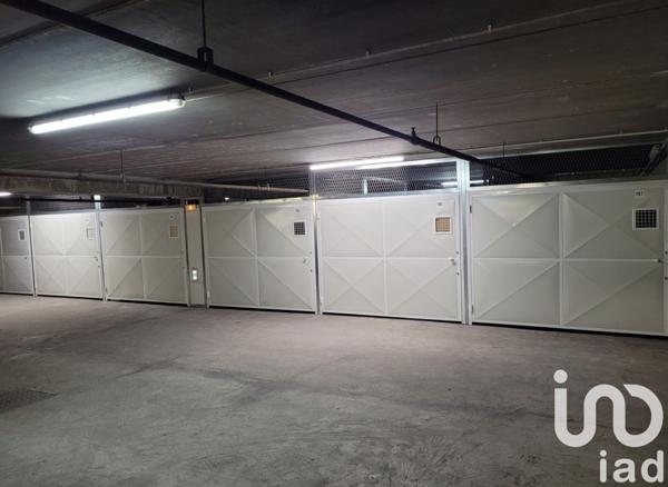 Parking à vendre 12 m² Créteil